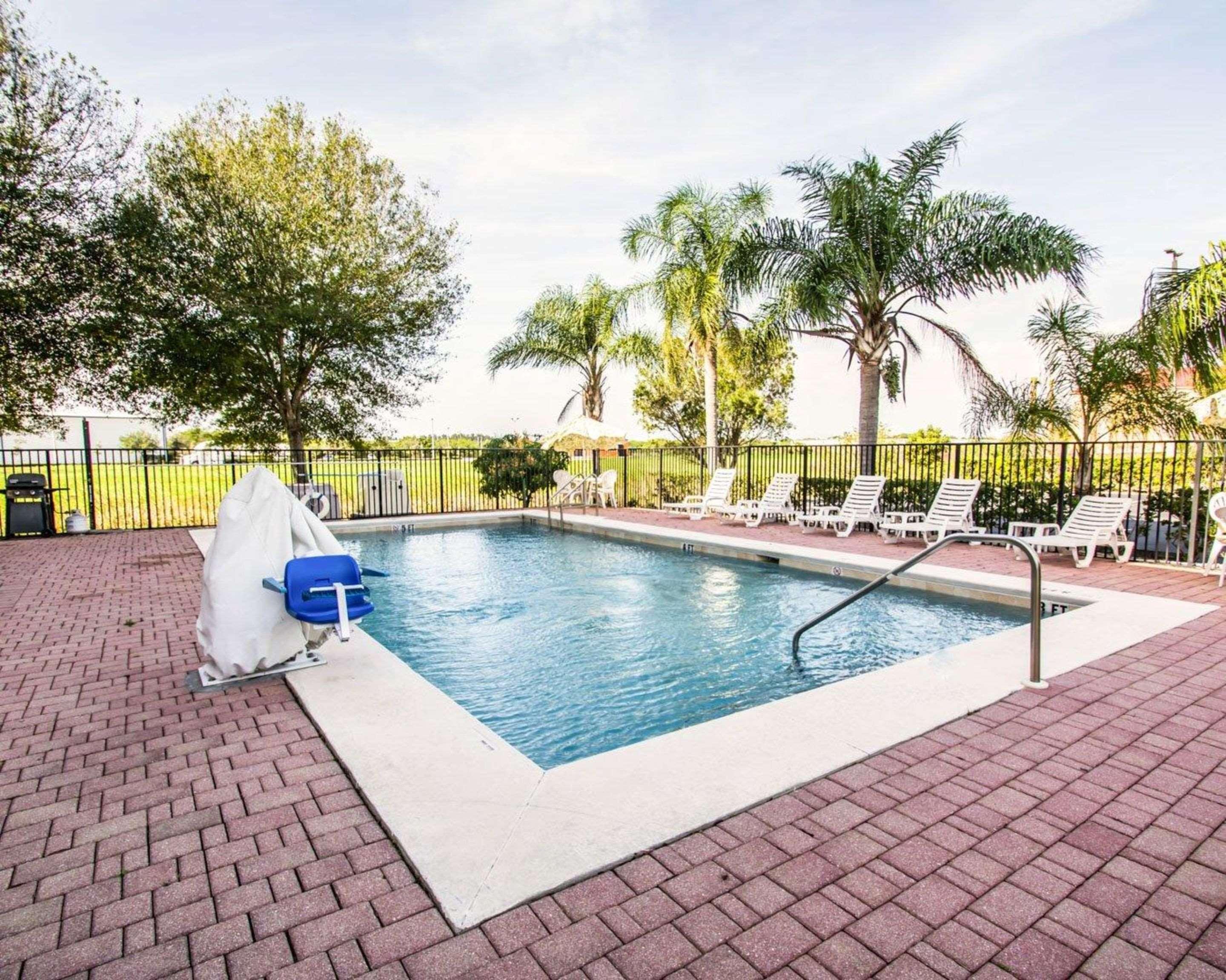 Sleep Inn Fort Pierce I-95 Buitenkant foto